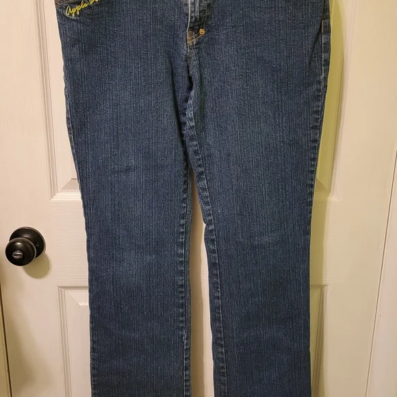 Apple Bottoms Blue Denim Jeans with Contrast Stitching - Picture 2 of 8